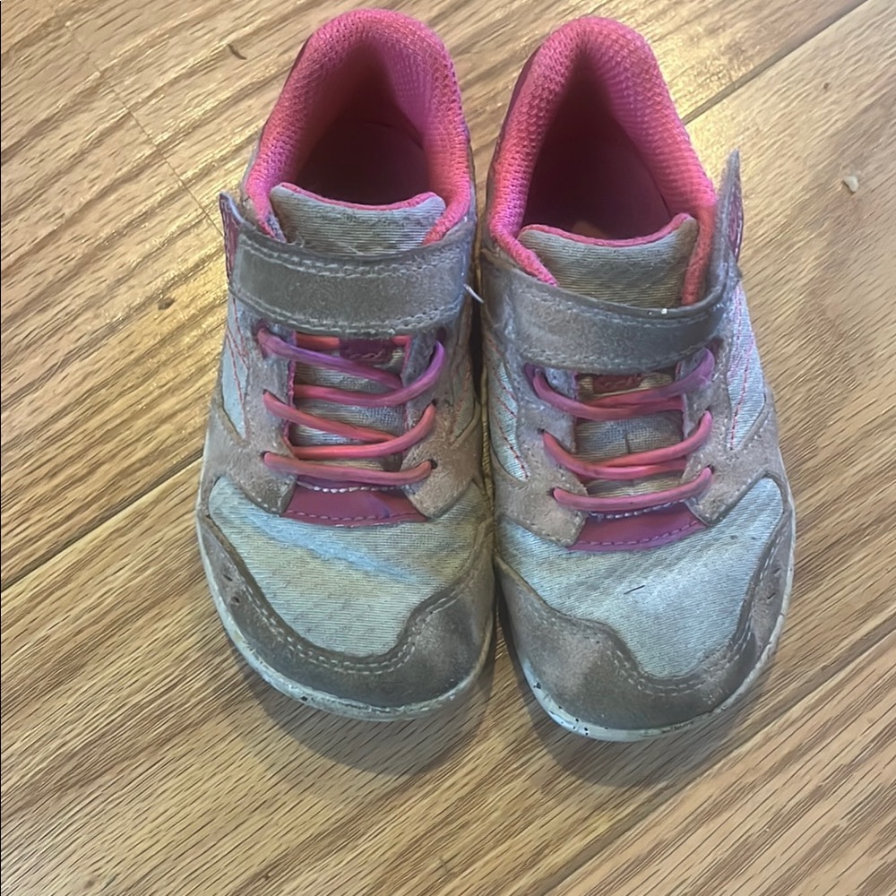 Merrell baresteps sneakers PLAY condition